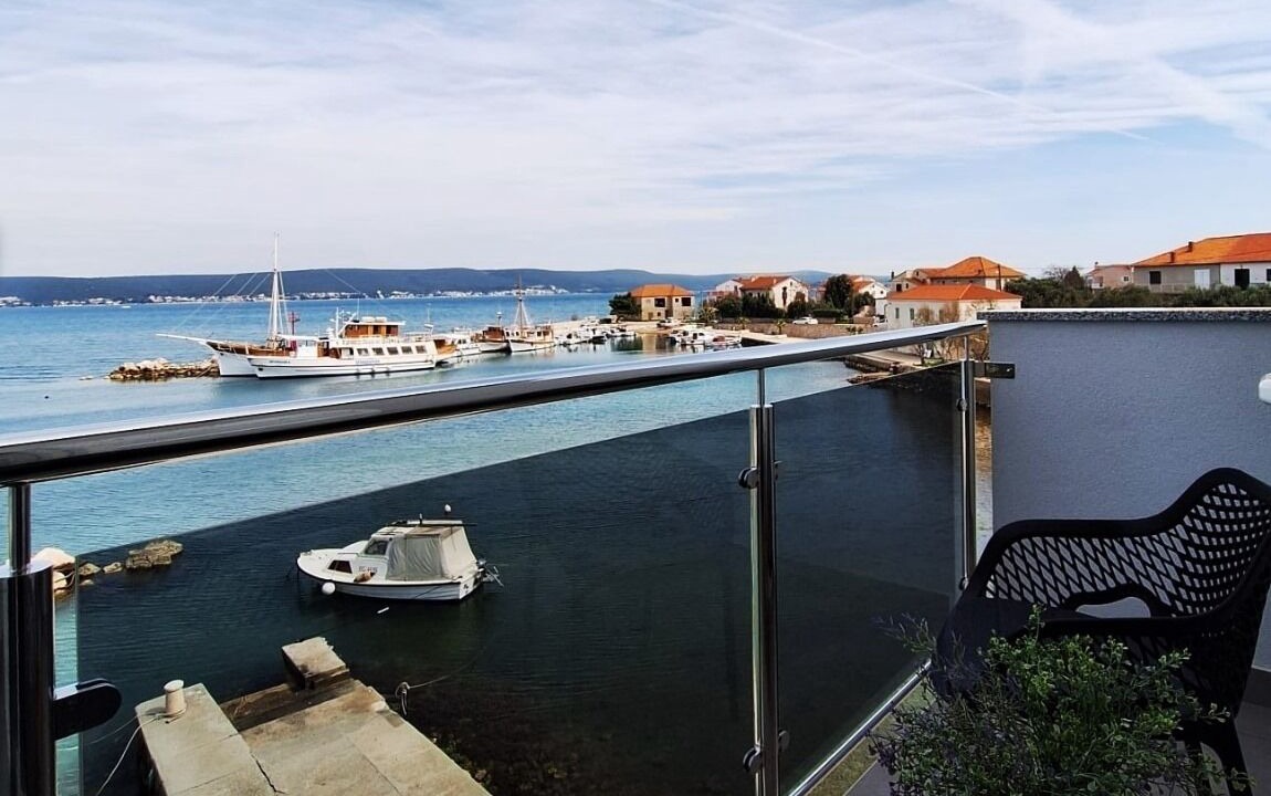 Photo of Patio Balcony in Nevidane
