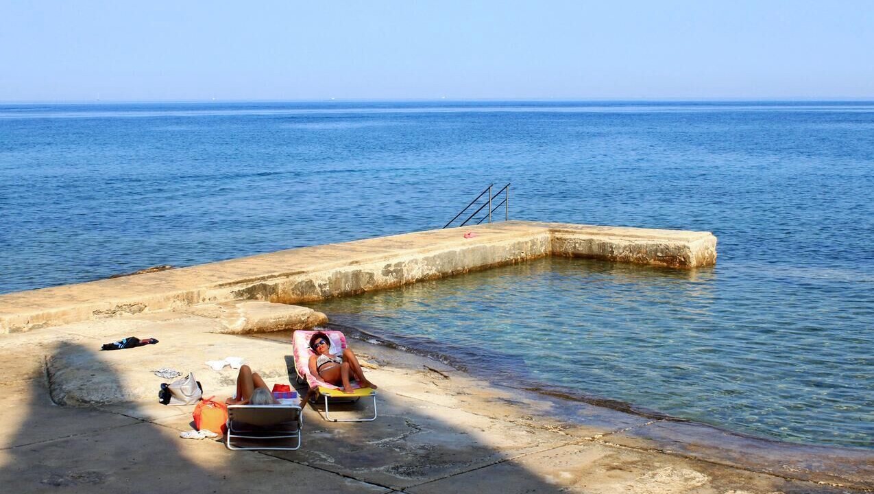 Photo of Others in Basanija