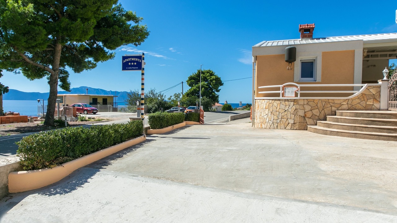 Photo of Others in Gradac