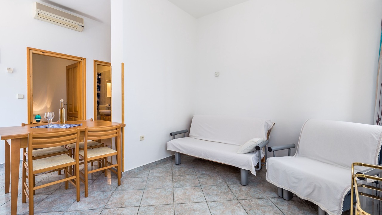 Photo of Livingroom in Obrs