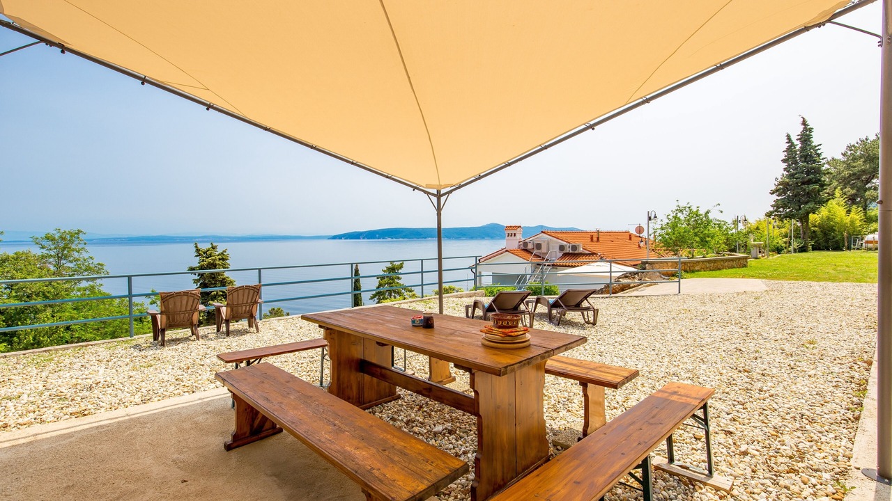 Photo of Outdoor in Obrs
