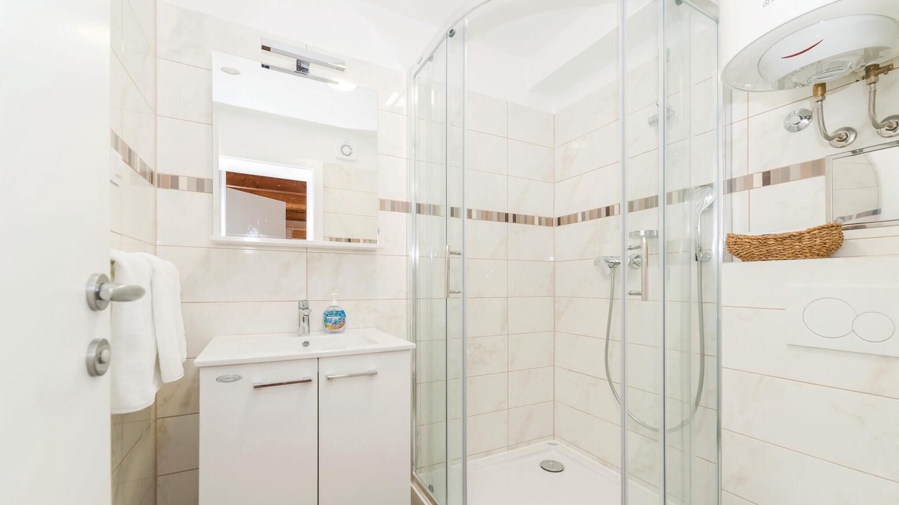 Photo of Bathroom in Pag