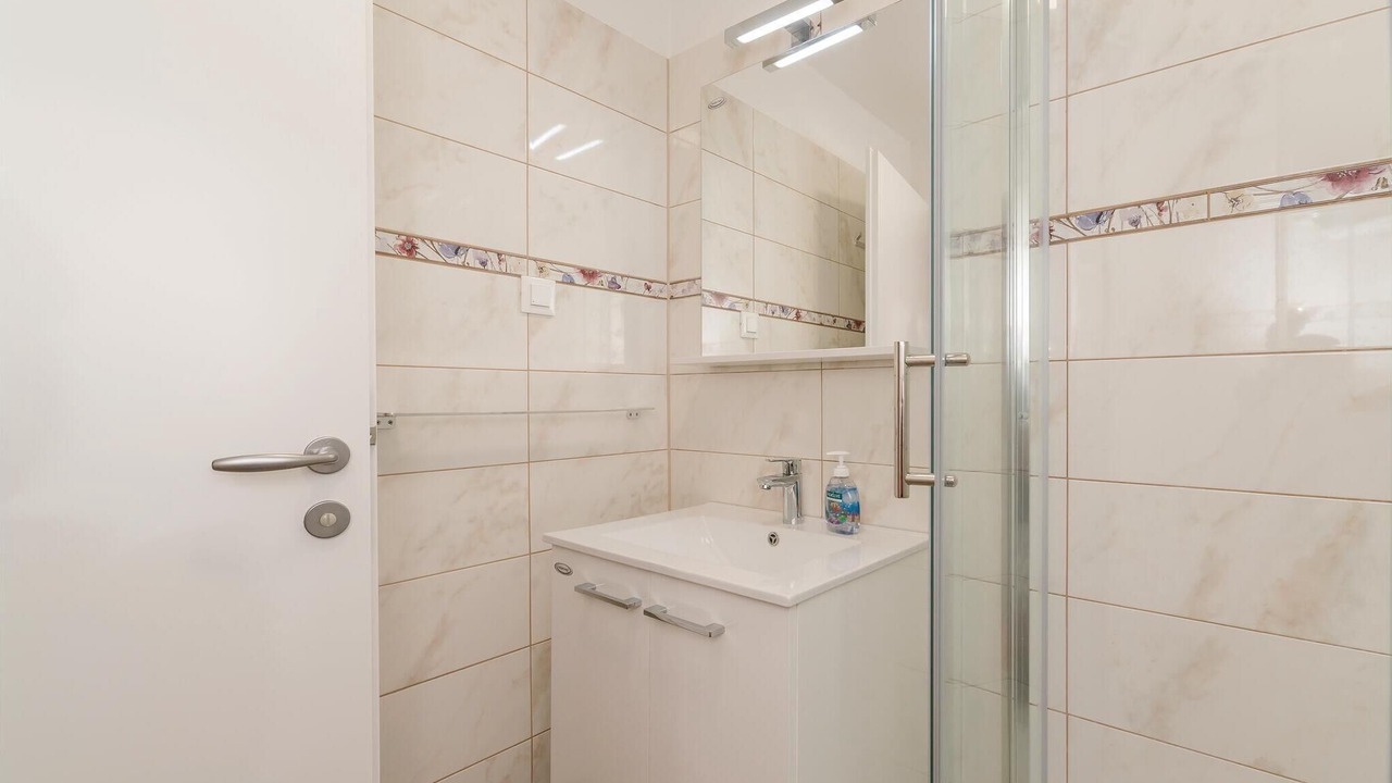Photo of Bathroom in Pag