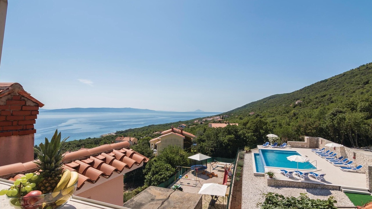 Photo of Outdoor in Ravni