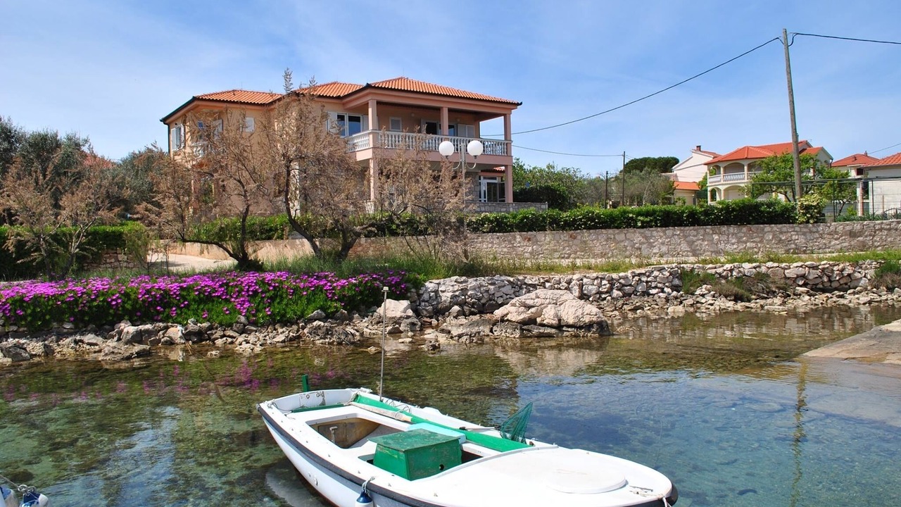 Photo of Outdoor in Batalaza