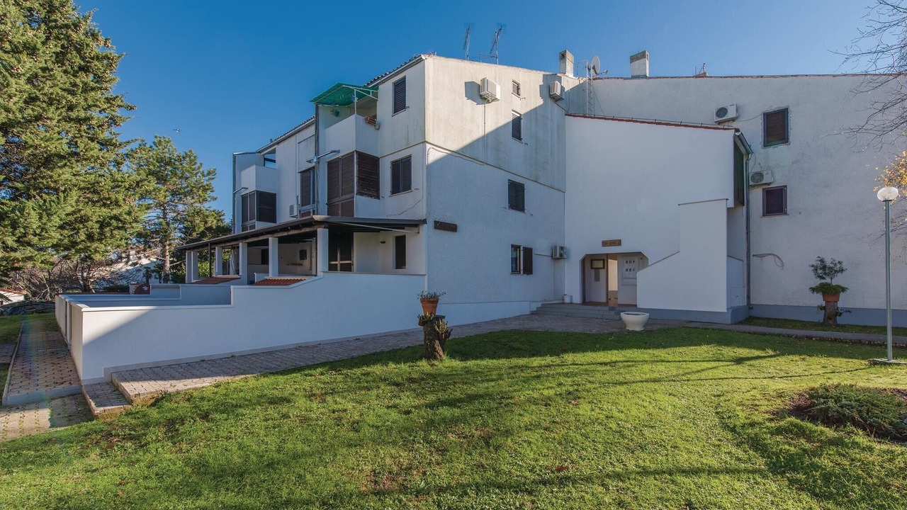Photo of Outdoor in Cervar Porat