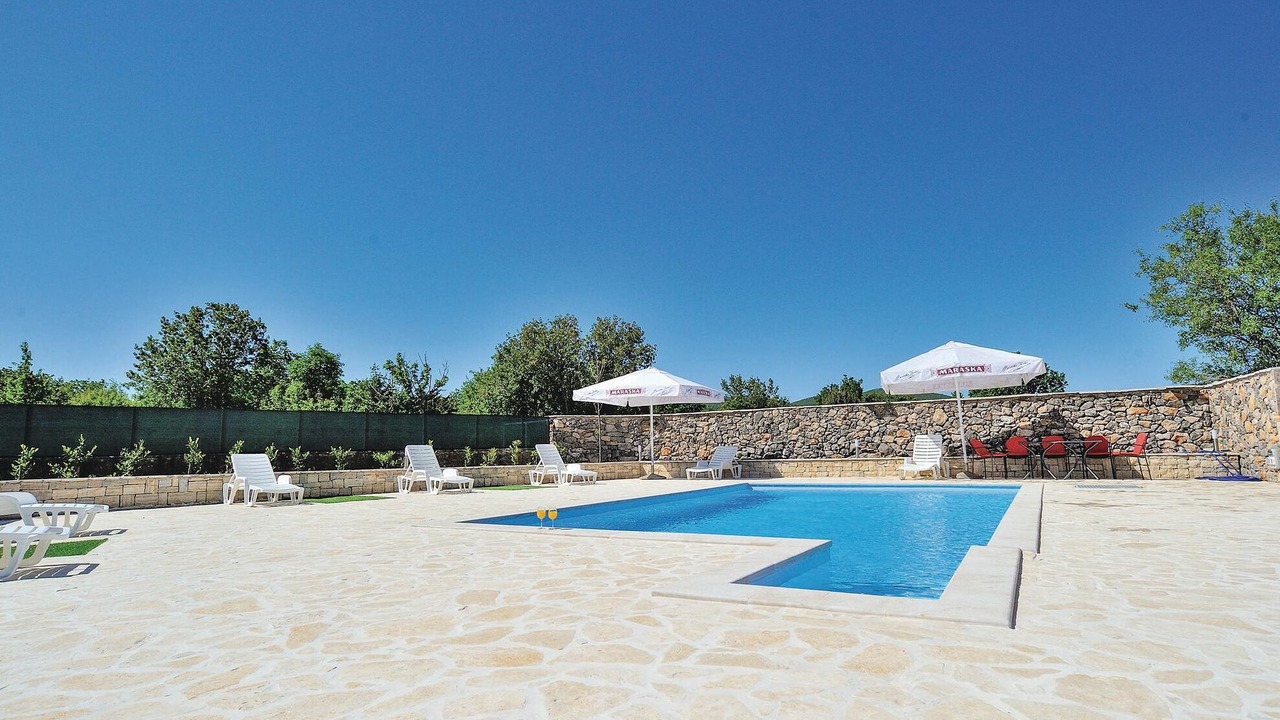 Photo of Outdoor in Bilisane