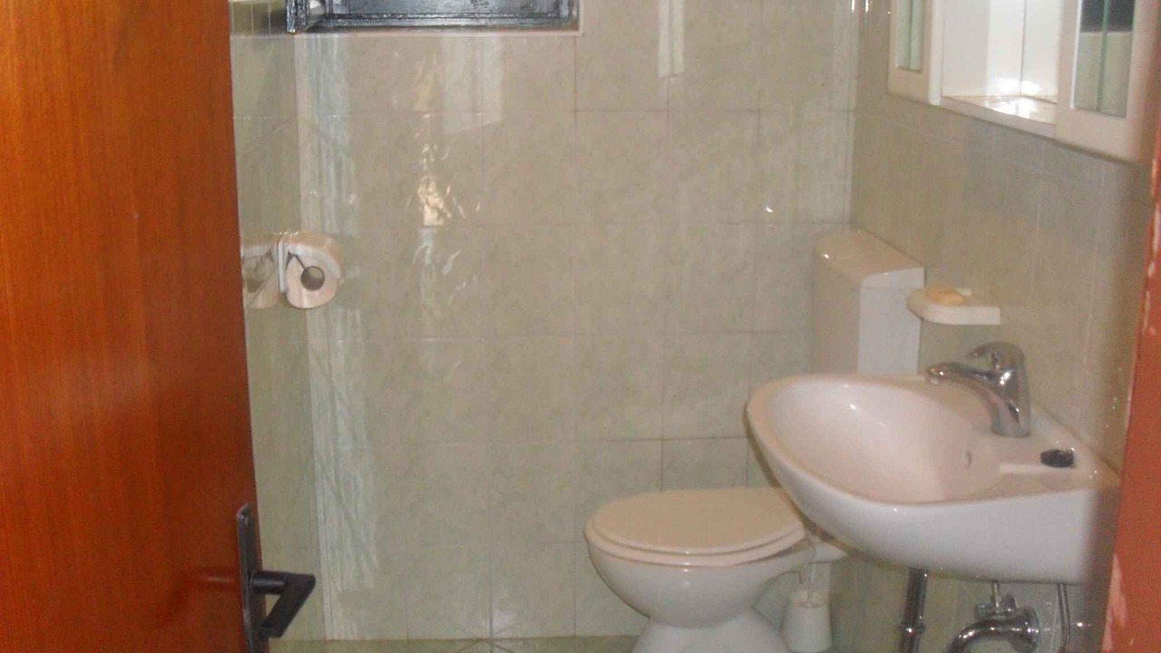 Photo of Bathroom in Lopar