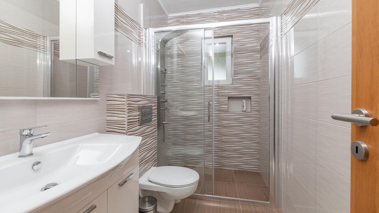 Photo of Bathroom in Lopar