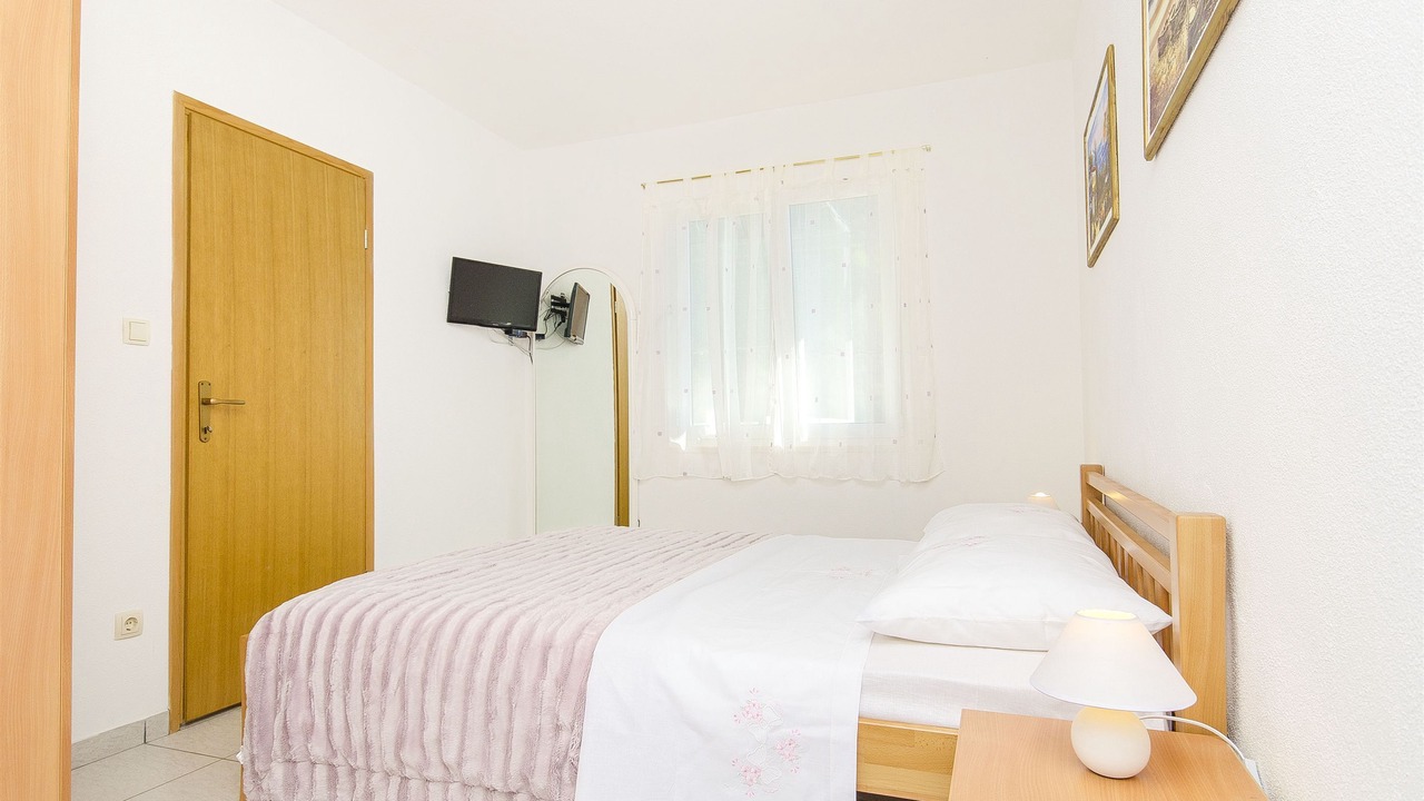 Photo of Bedroom in Bogomolje