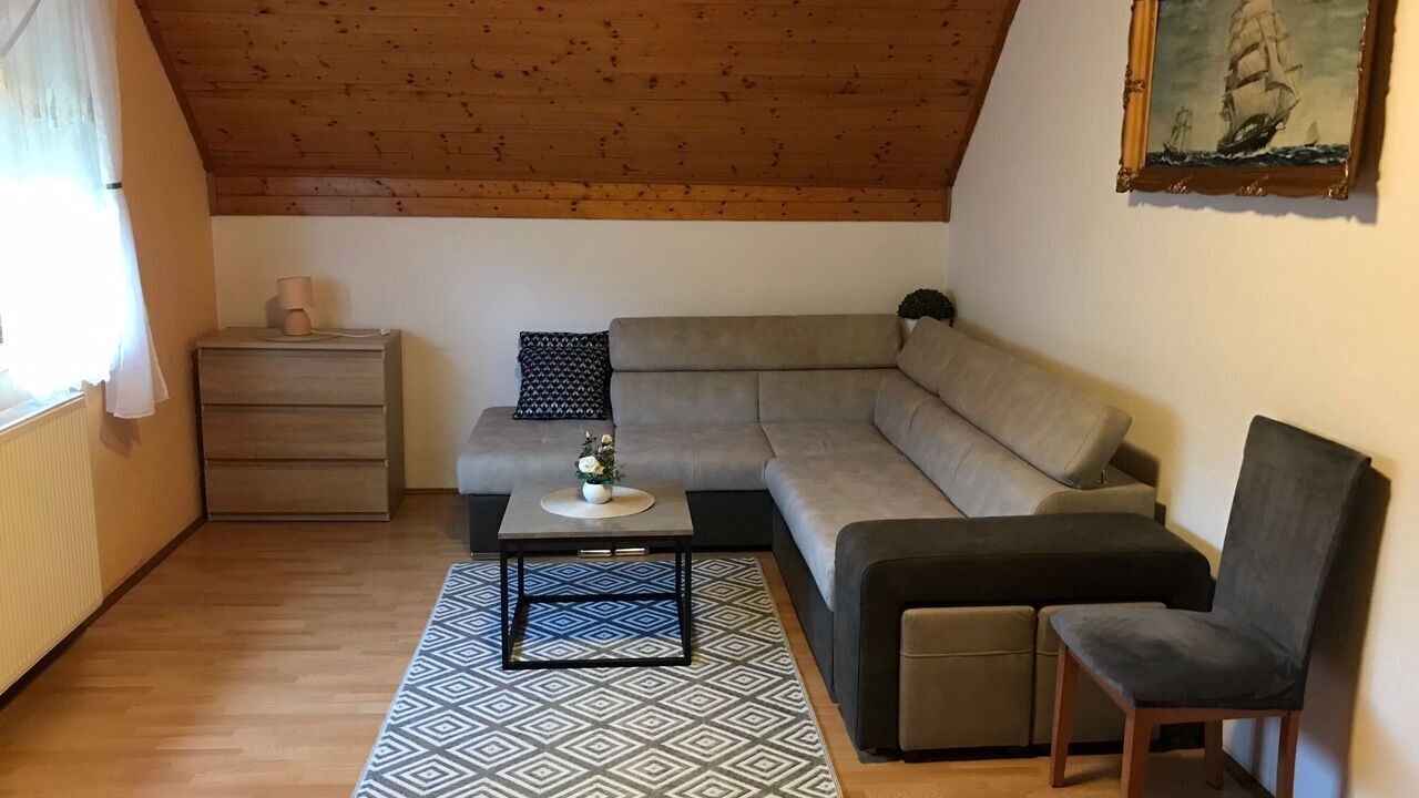 Photo of Livingroom in Catrnja
