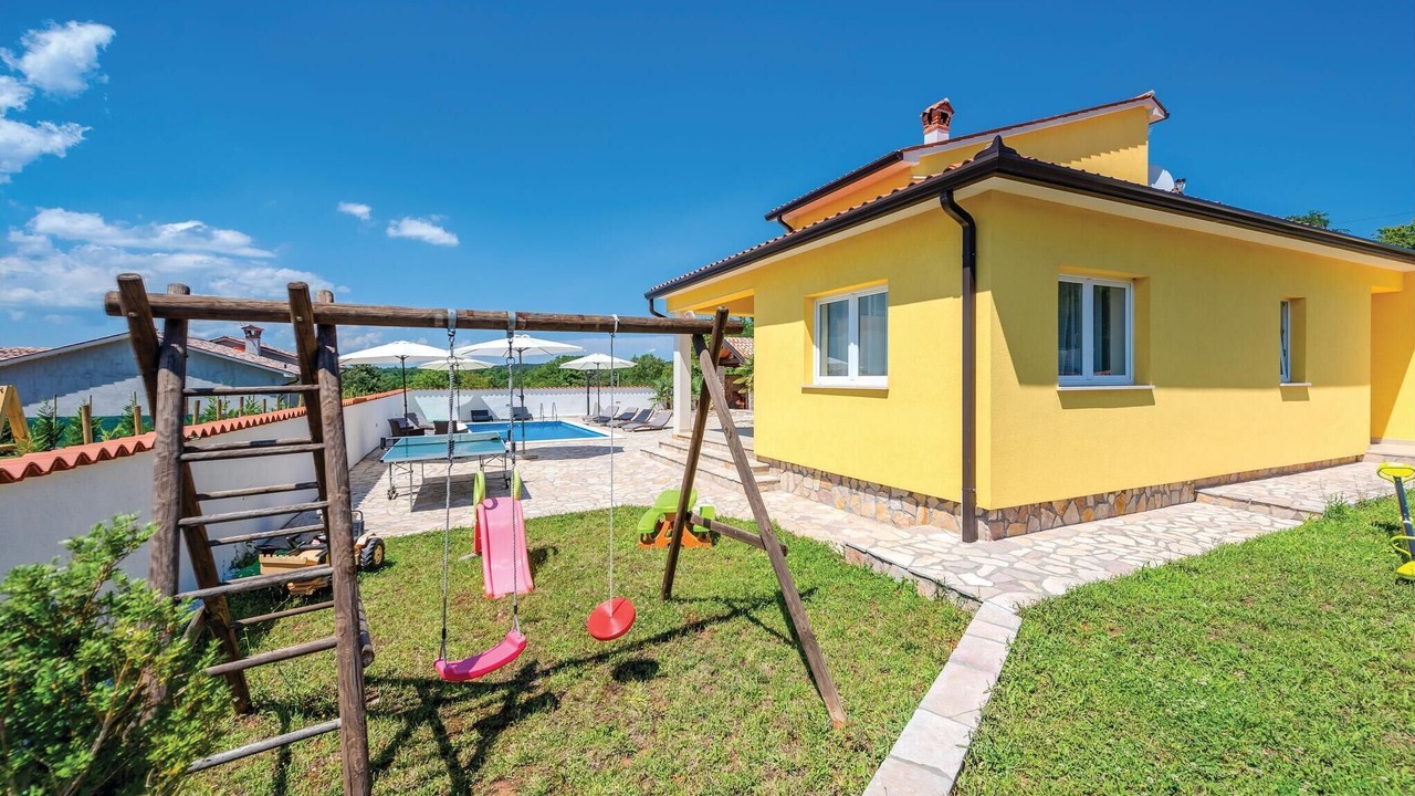 Photo of Outdoor in Topid
