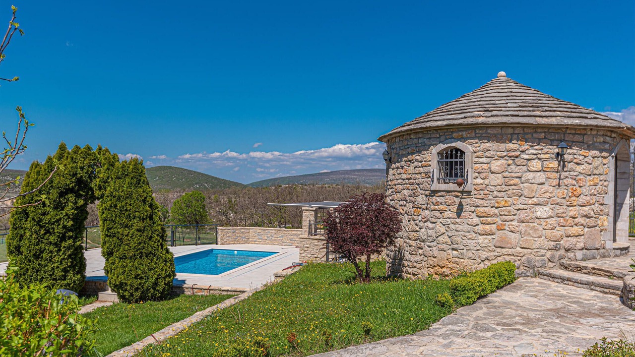 Photo of Outdoor in Kijevo