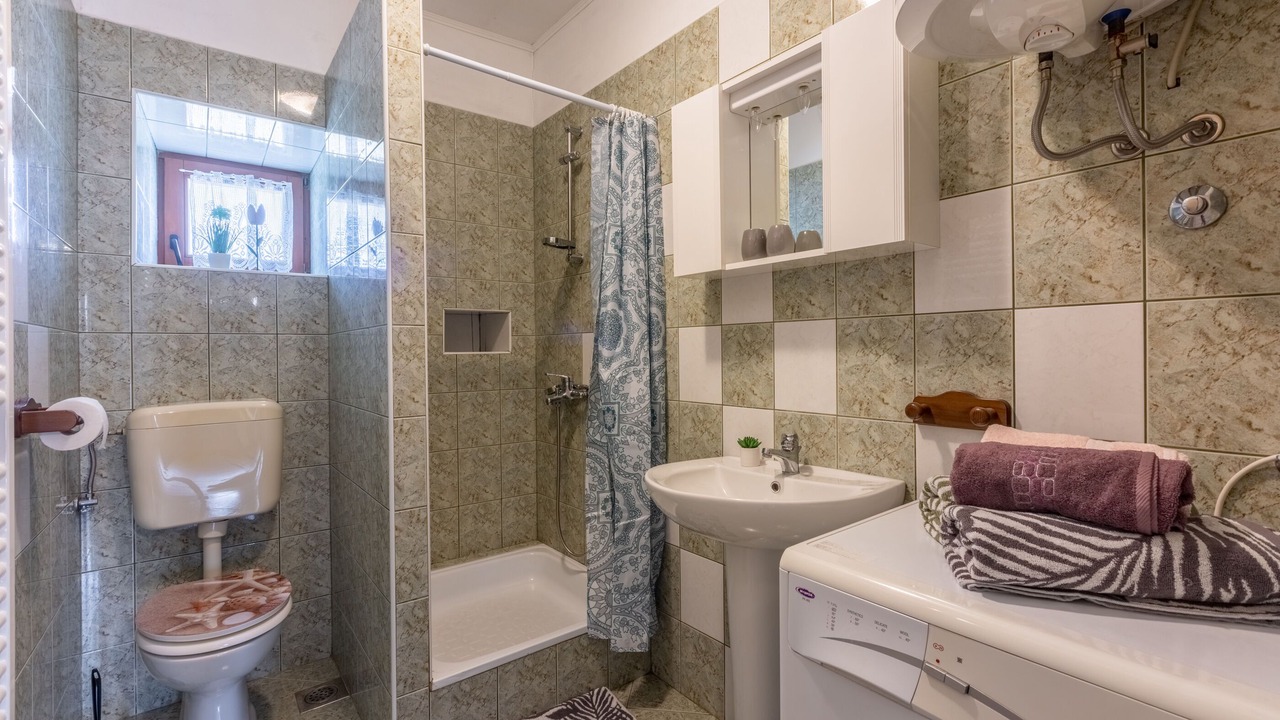 Photo of Bathroom in Krsan