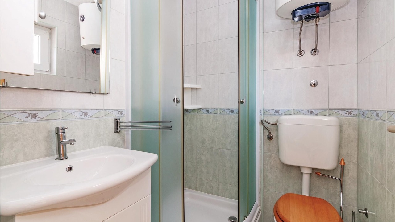 Photo of Bathroom in Vir
