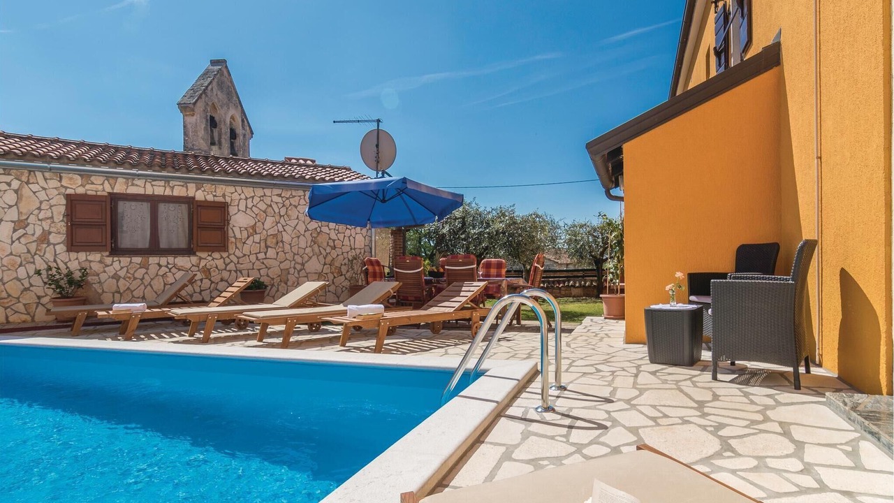 Photo of Outdoor in Bacva