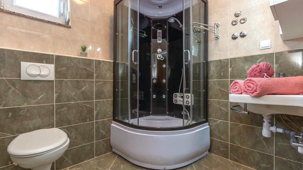 Photo of Bathroom in Bratus