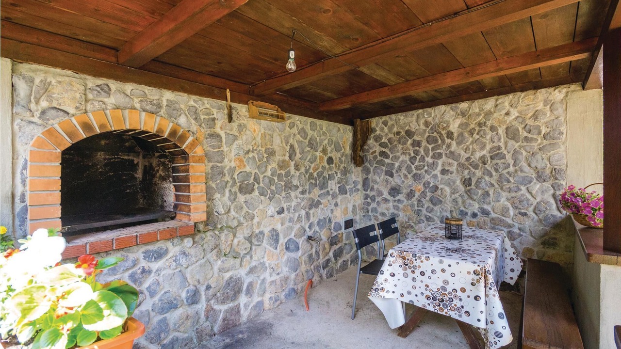 Photo of Bedroom in Platak