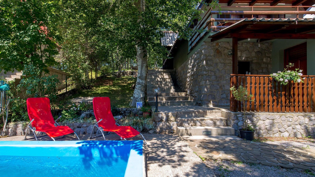 Photo of Outdoor in Platak