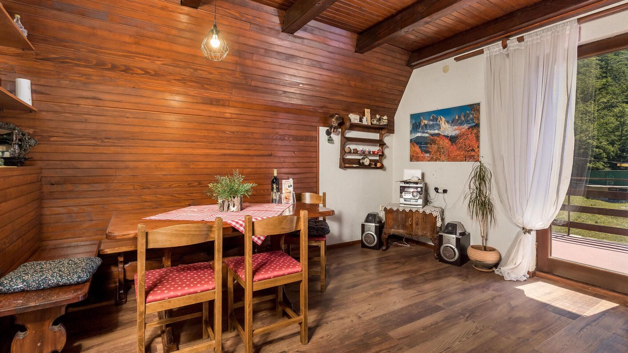 Photo of Bedroom in Platak