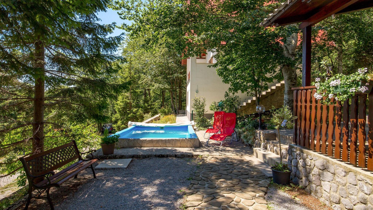 Photo of Outdoor in Platak