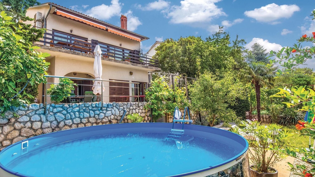 Photo of Others in Dramalj