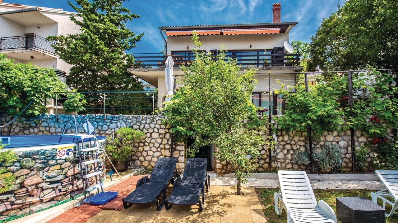 Photo of Others in Dramalj