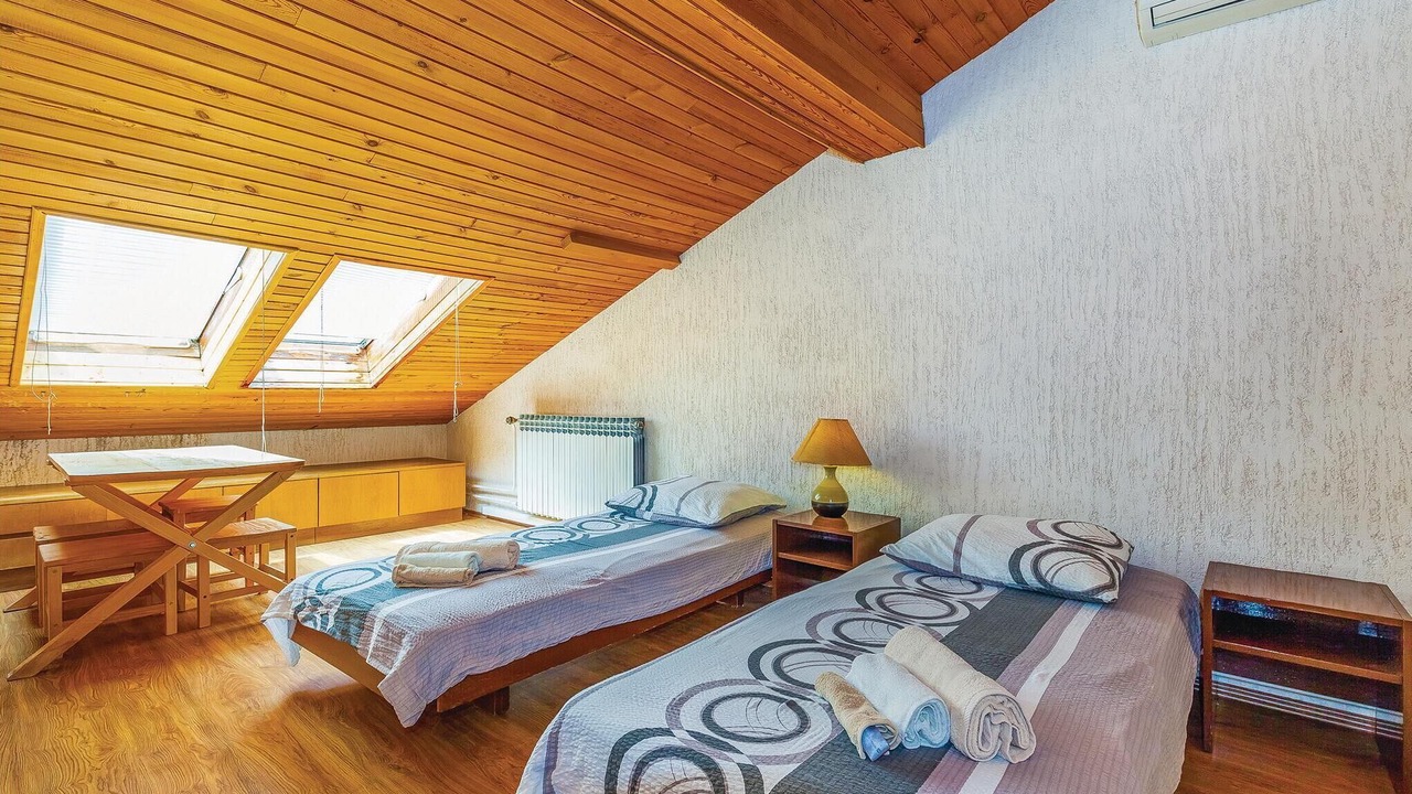 Photo of Others in Dramalj