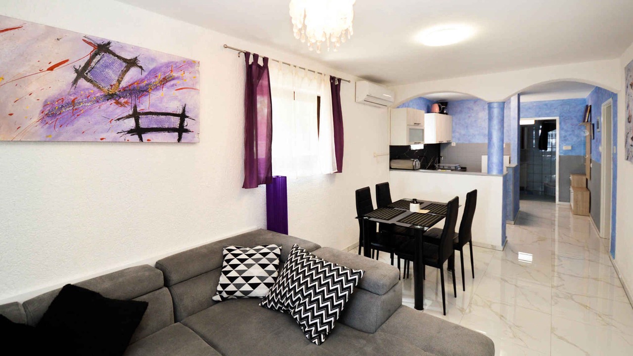 Photo of Livingroom in Pula