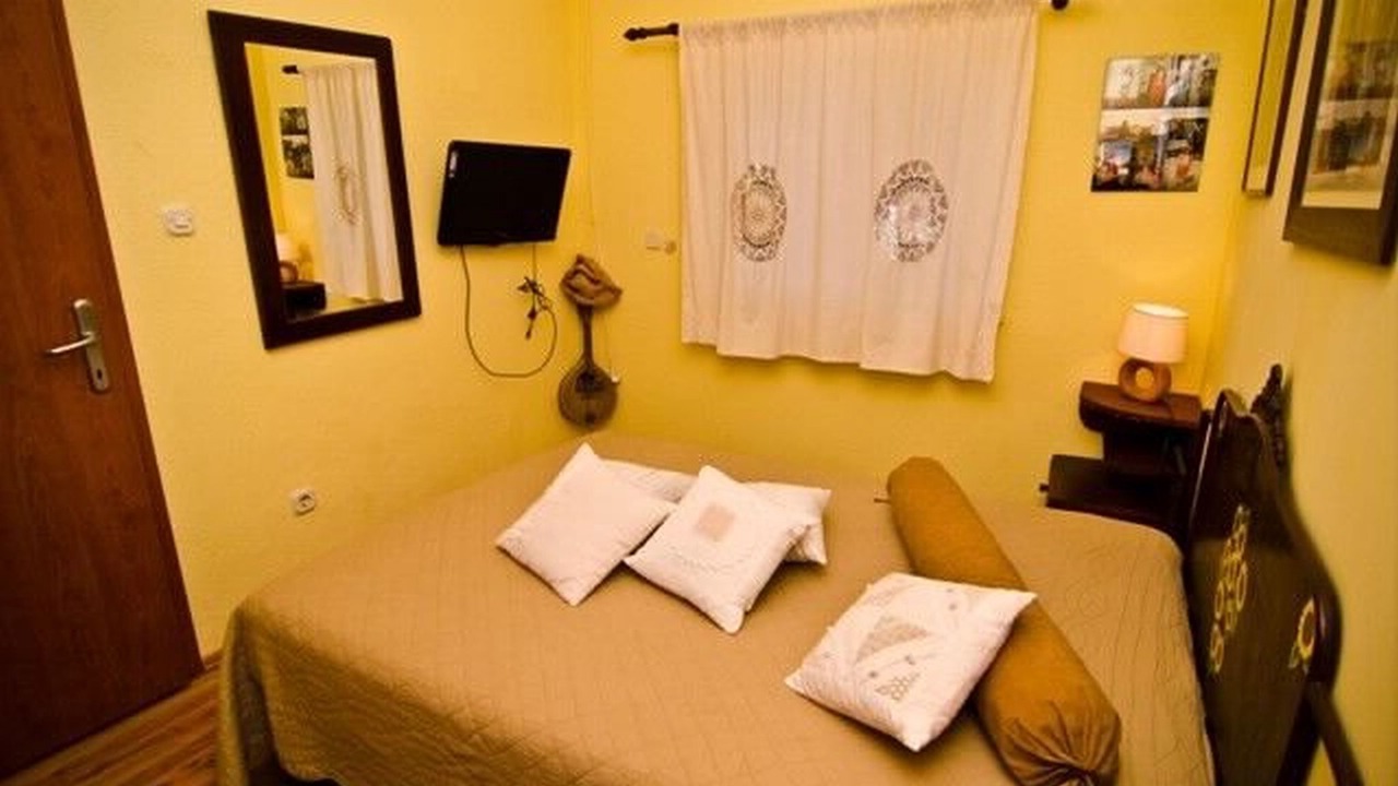 Photo of Bedroom in Blace
