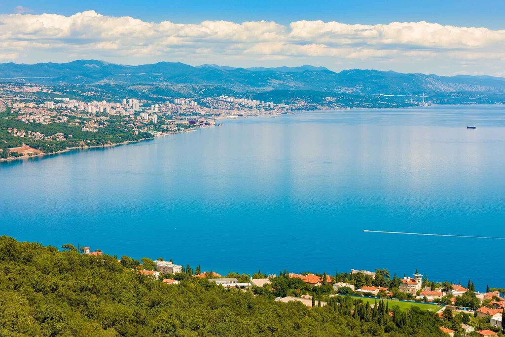 Photo of Outdoor in Bregi