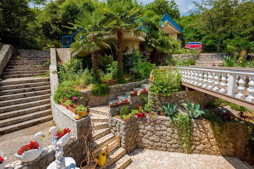 Photo of Patio Balcony in Bregi