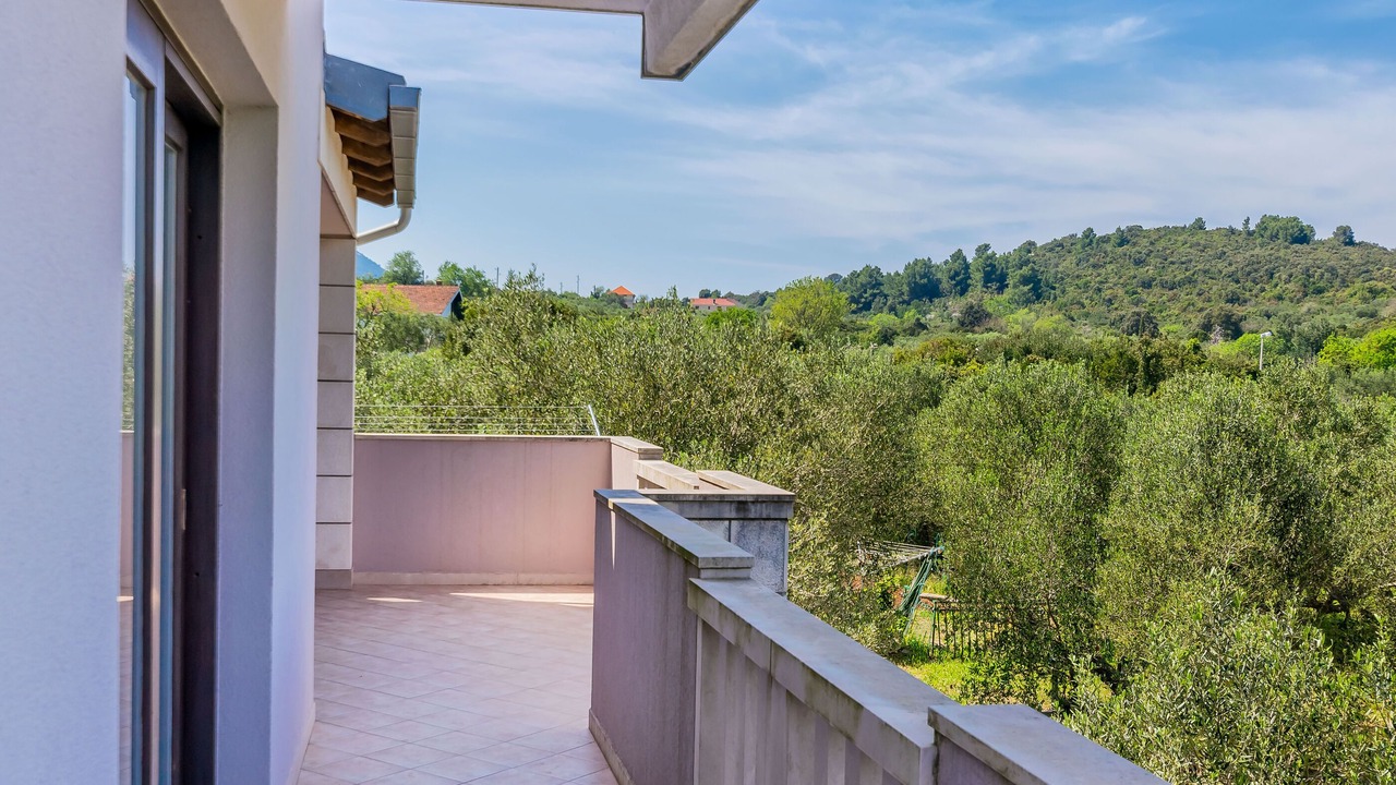Photo of Outdoor in Kneza