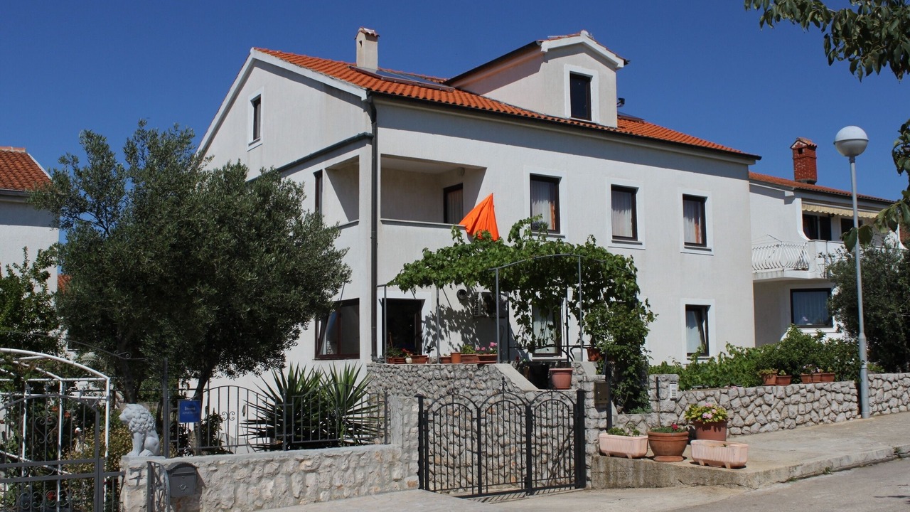 Photo of Outdoor in Cove Murtar