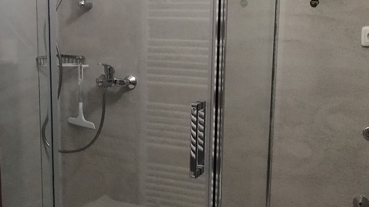 Photo of Bathroom in Slatine