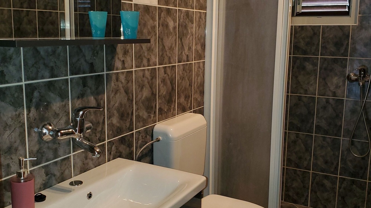 Photo of Bathroom in Kneza
