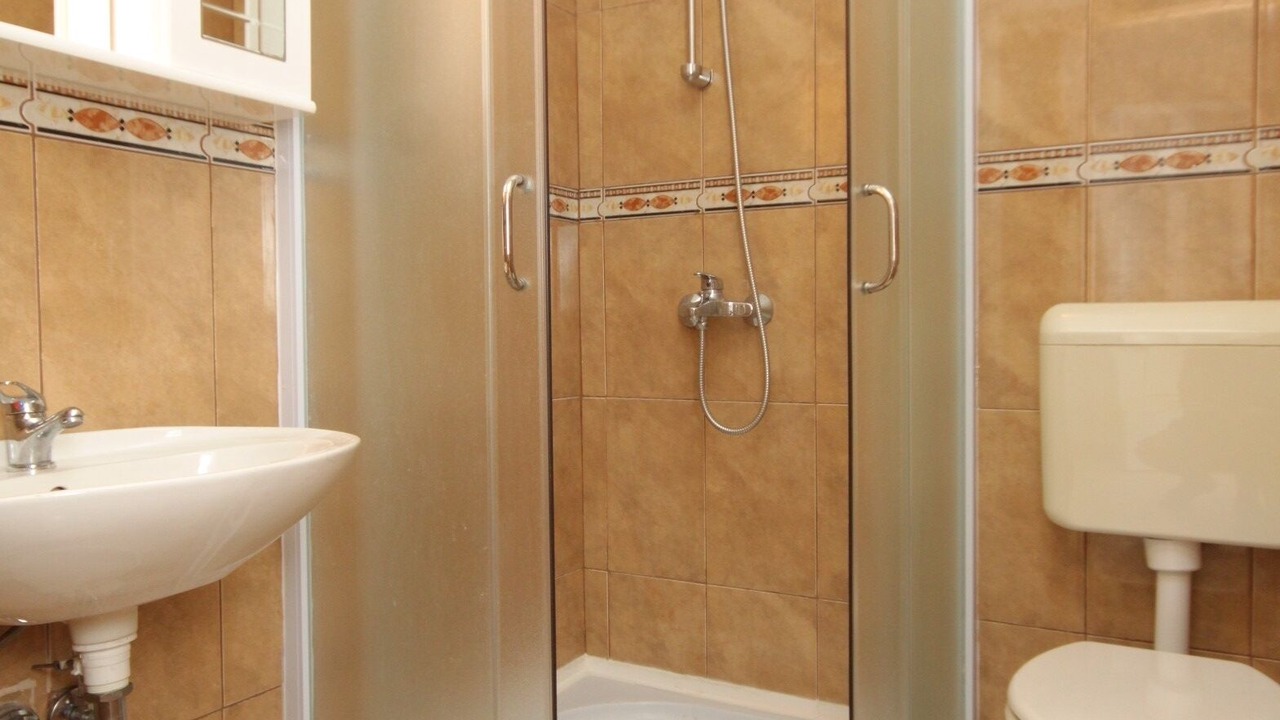 Photo of Bathroom in Municipality of Kali