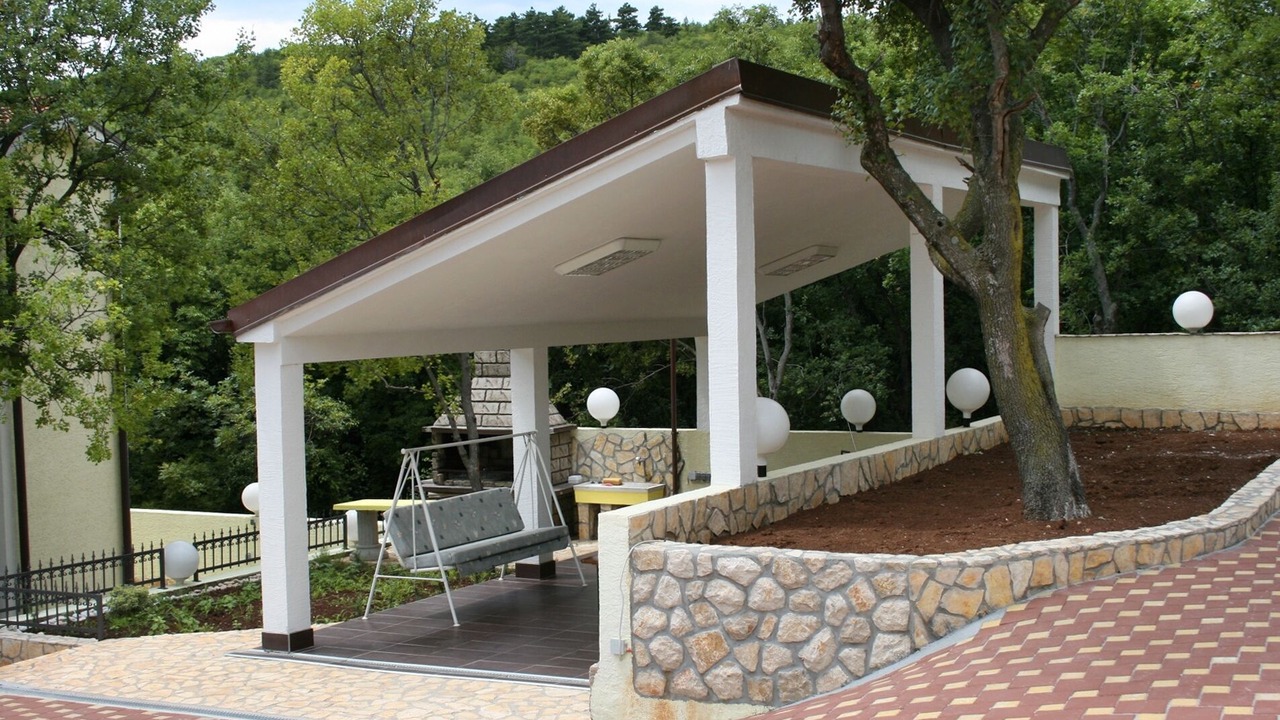 Photo of Outdoor in Povile