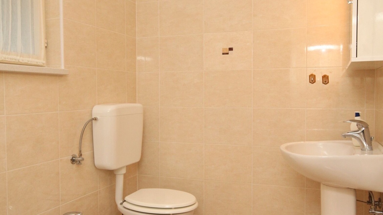 Photo of Bathroom in Basanija