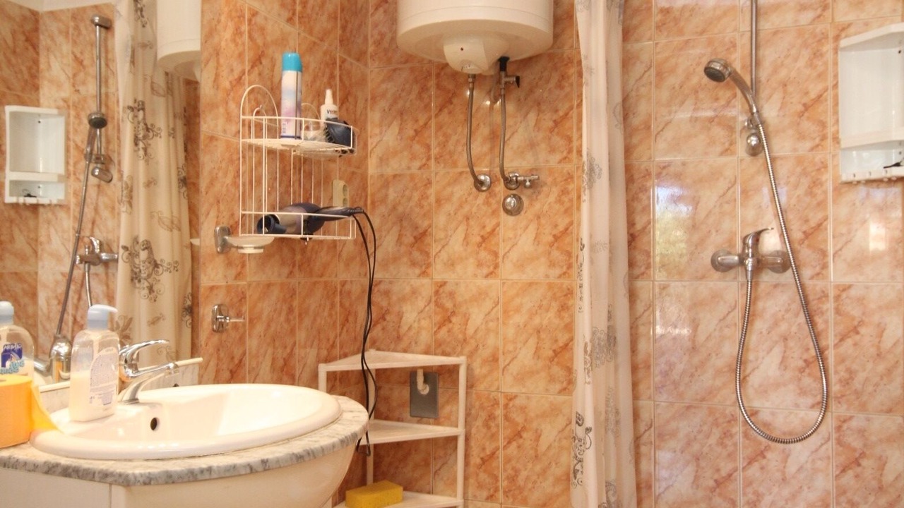 Photo of Bathroom in Lukoran