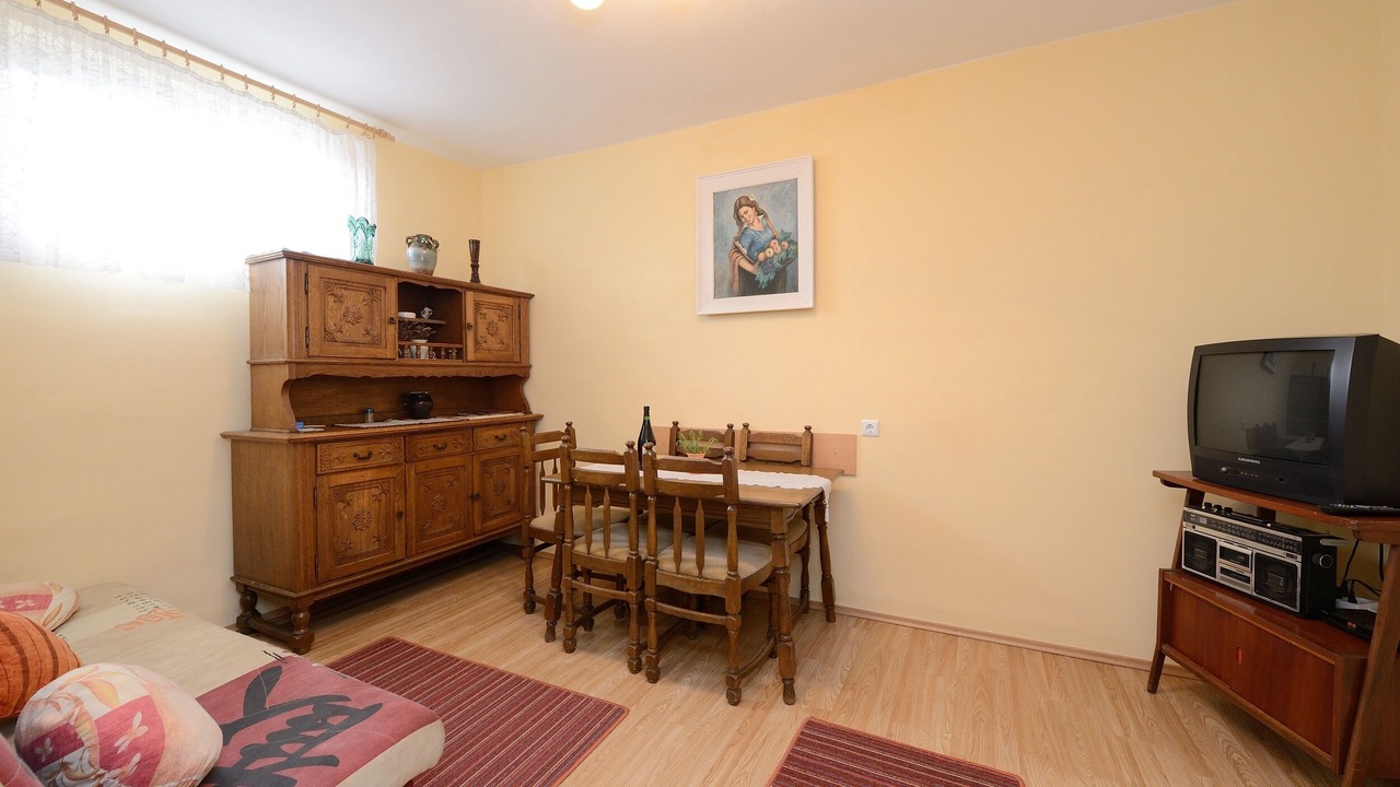 Photo of Bedroom in Lukoran