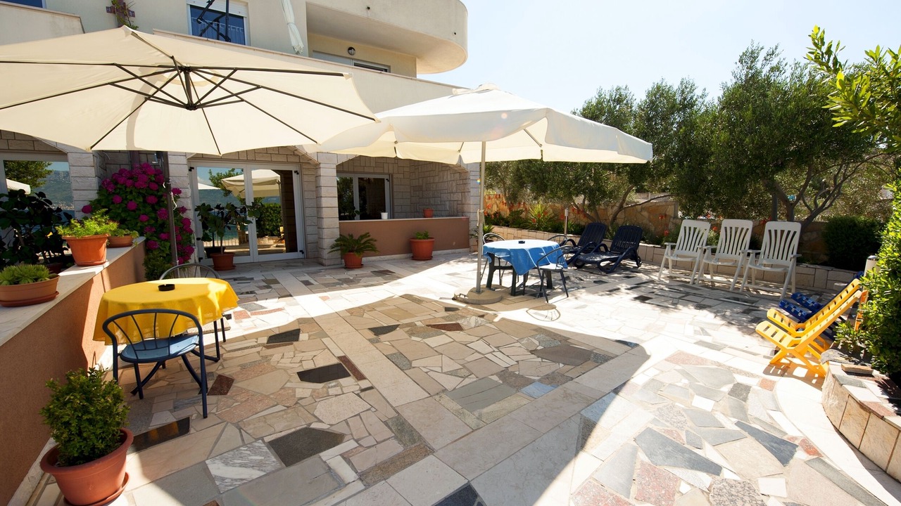 Photo of Outdoor in Slatine