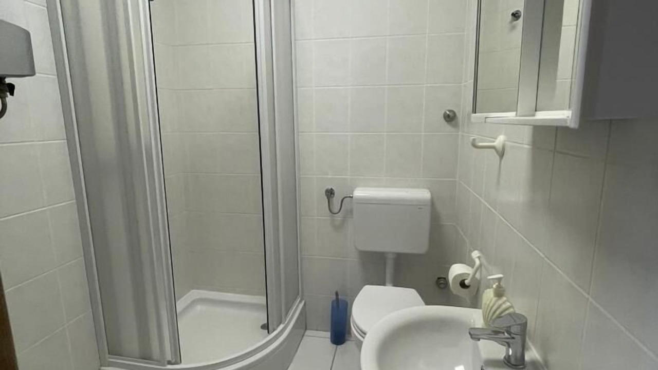 Photo of Bathroom in Slatine