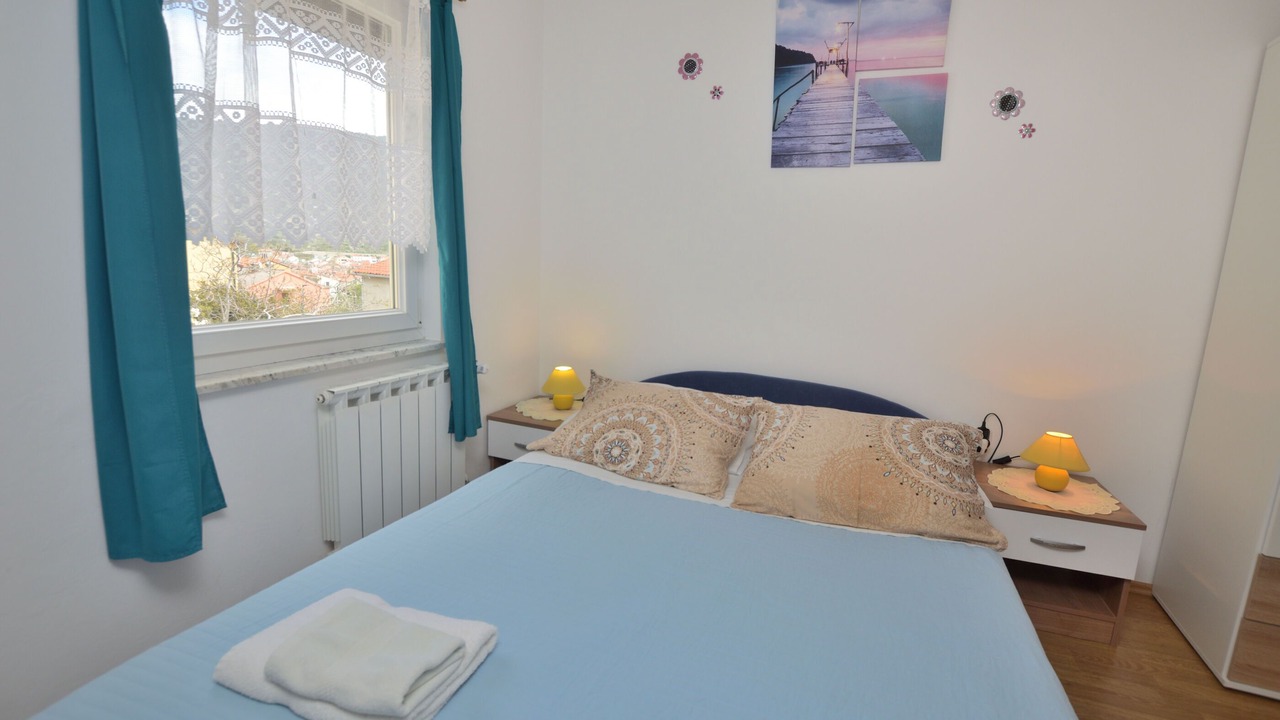 Photo of Bedroom in Cres