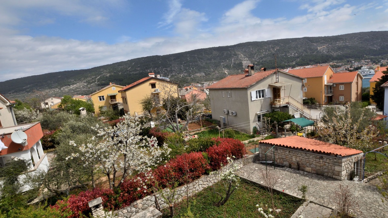 Photo of Outdoor in Cres