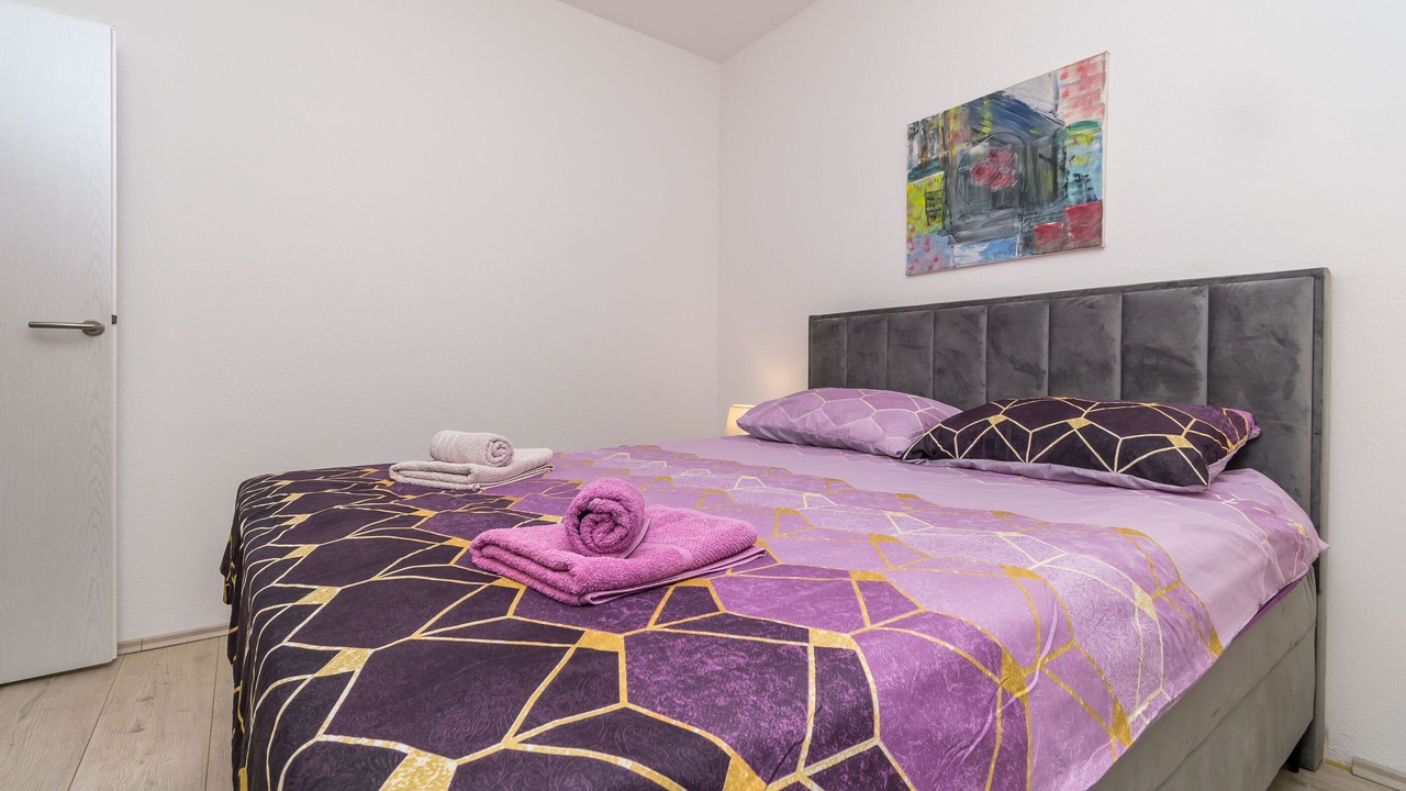 Photo of Bedroom in Okrug Gornji
