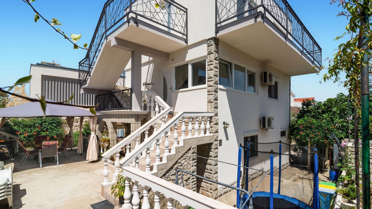 Photo of Patio Balcony in Sevid