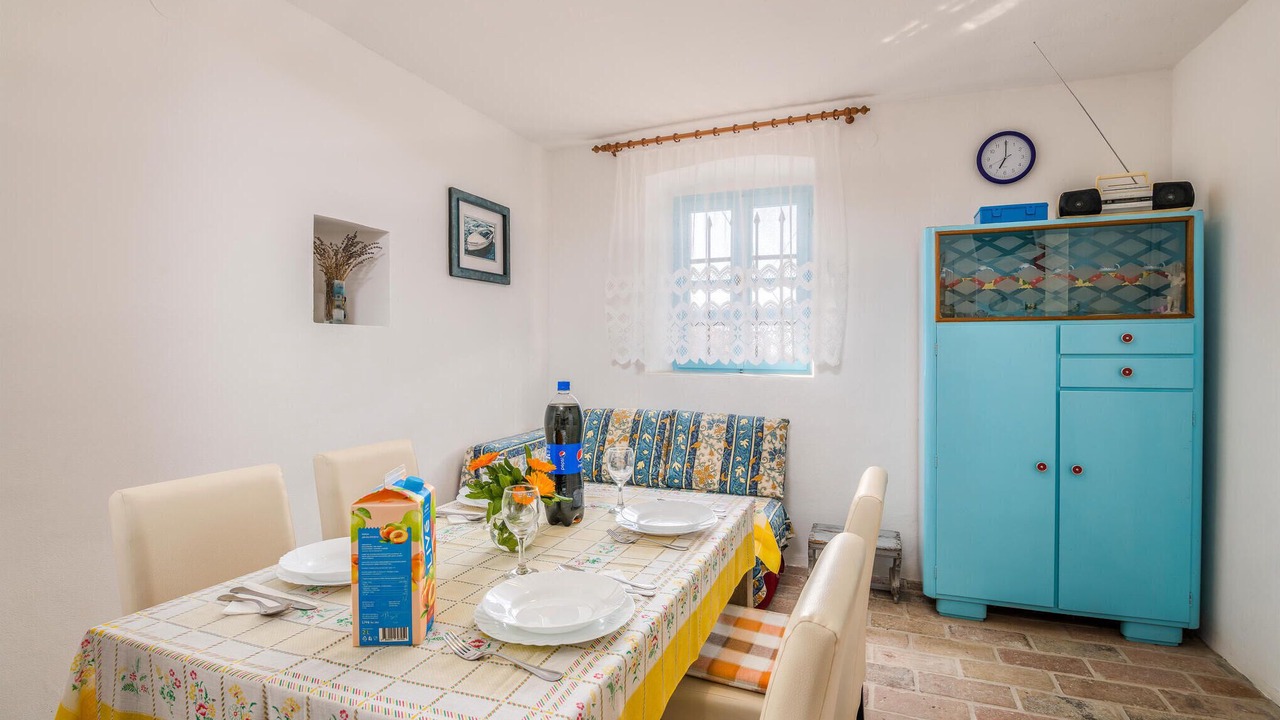 Photo of Bedroom in Unije