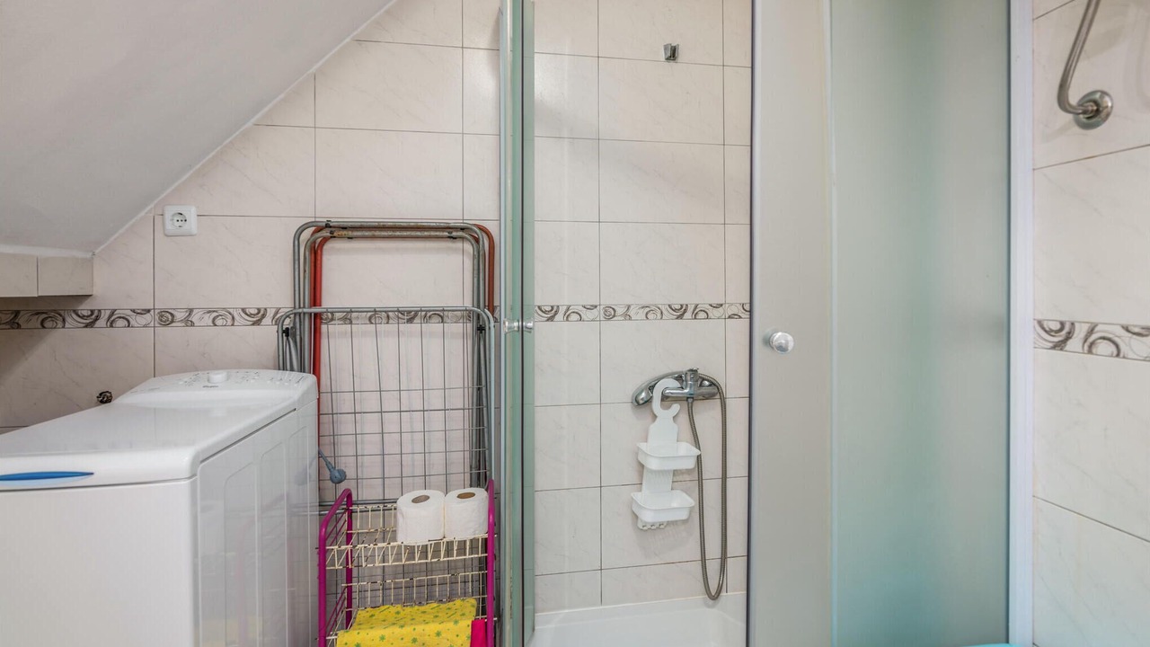 Photo of Bathroom in Unije