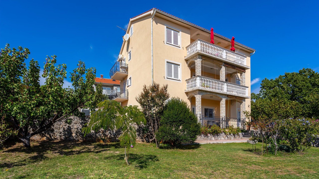 Photo of Outdoor in Kornic
